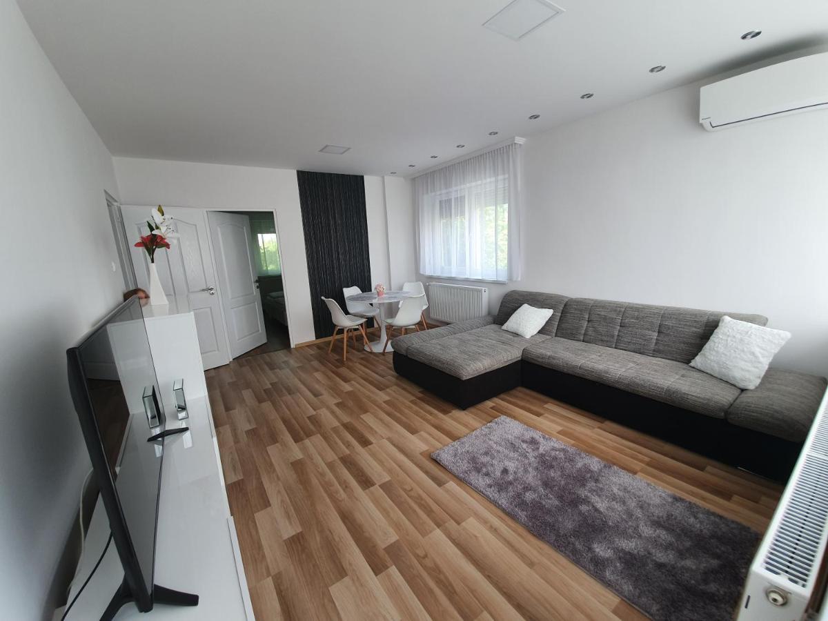 Matrix Apartman Bekescsaba Dış mekan fotoğraf