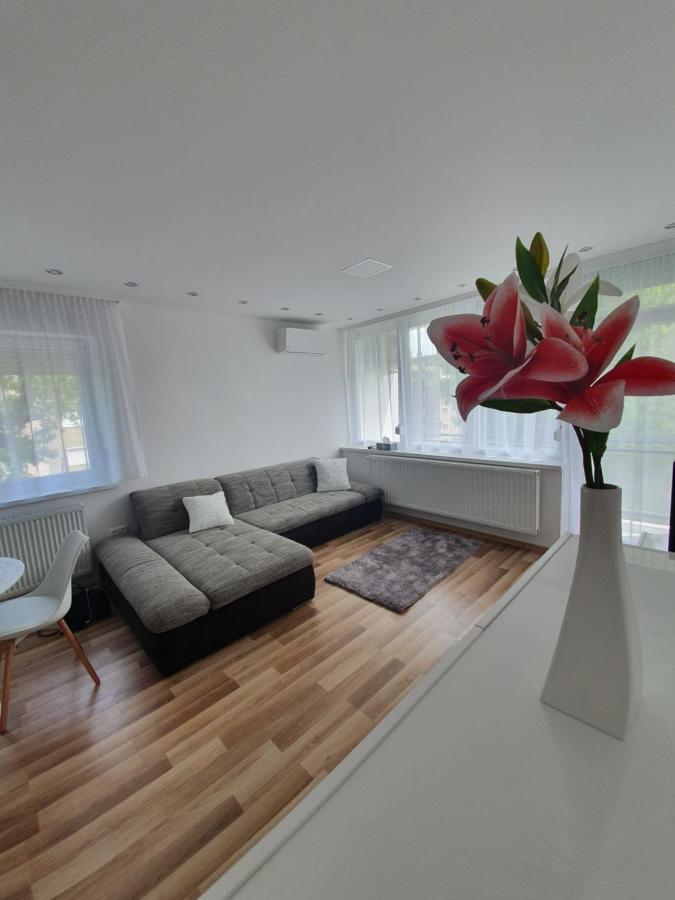 Matrix Apartman Bekescsaba Dış mekan fotoğraf